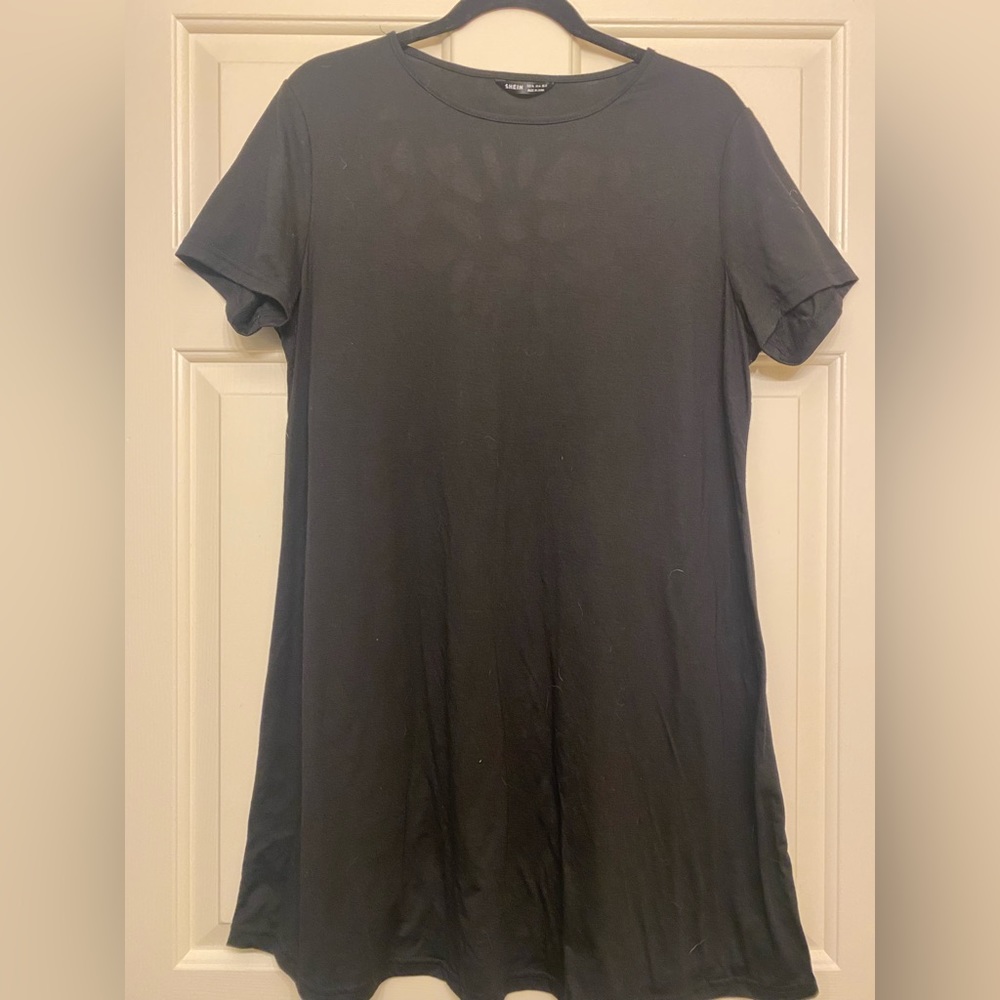 Butterfly Cutout Shift Dress